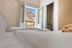 Villa Khufu Pyramids Hotel